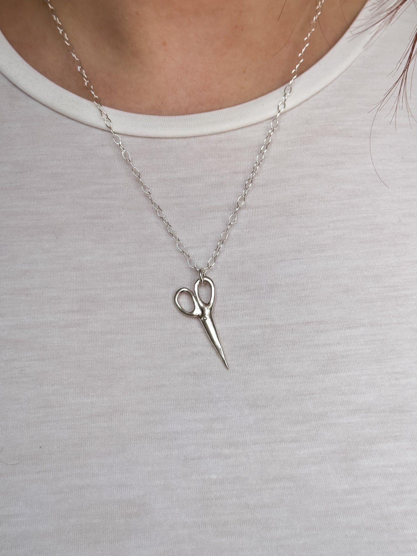 Scissor charm