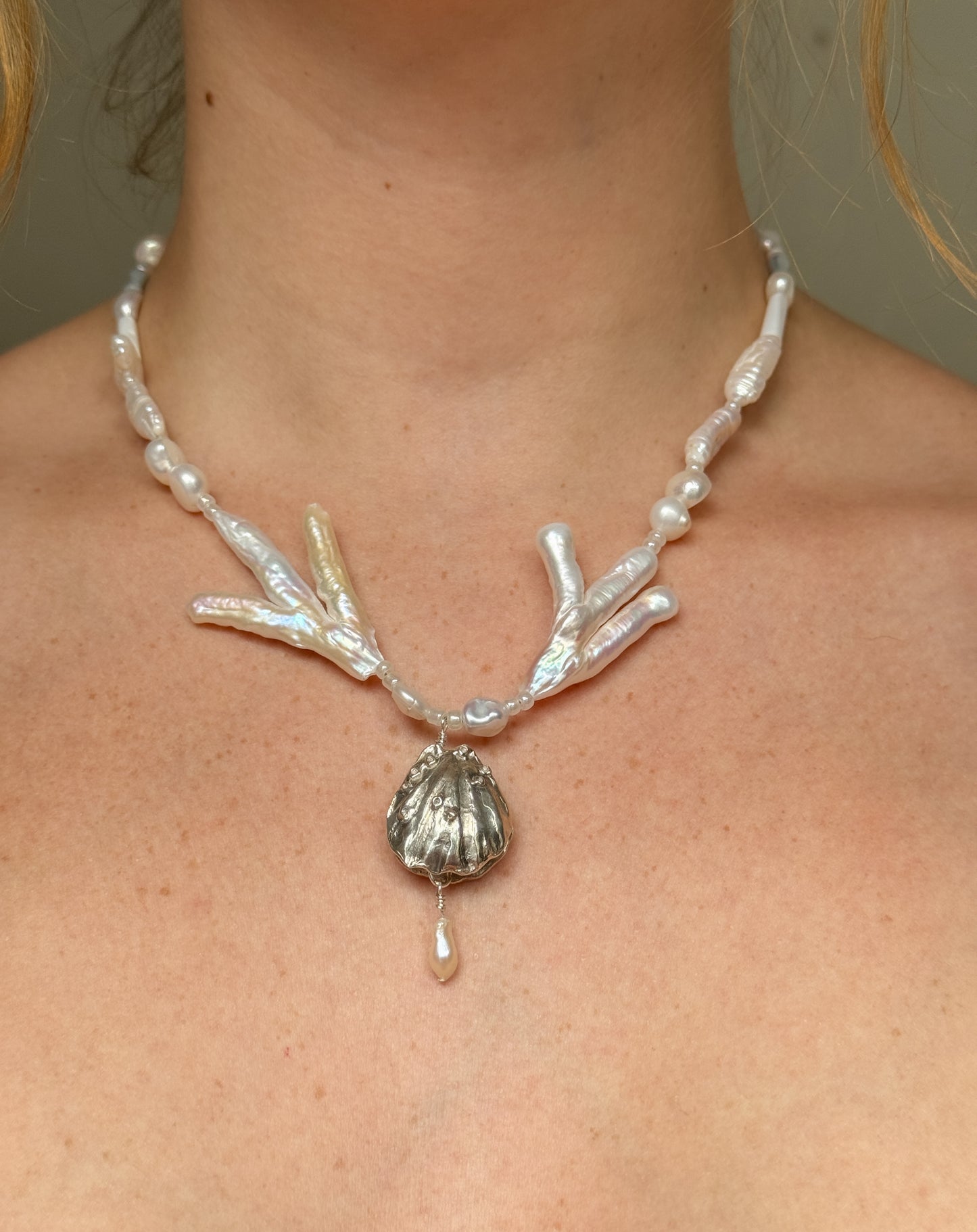 Hidden pearl necklace