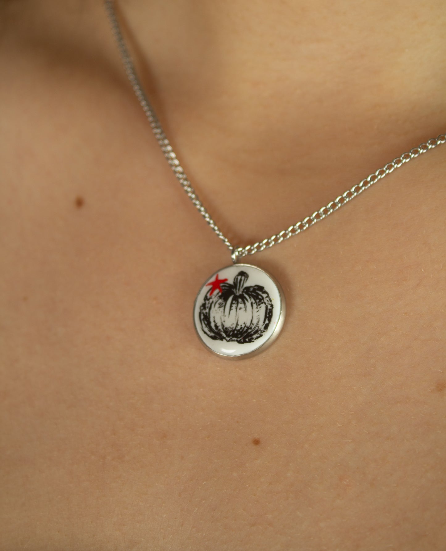 Pumpkin chain necklace