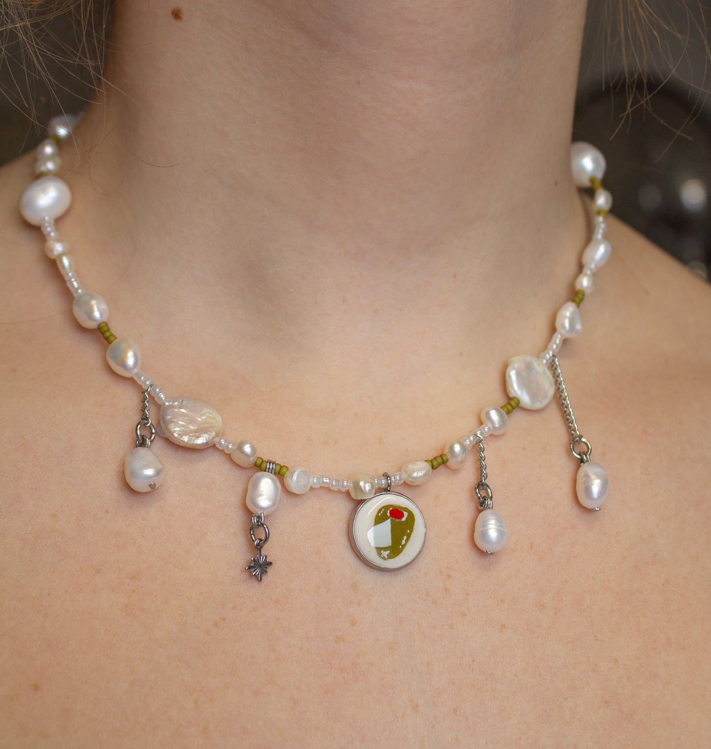 Olive necklace