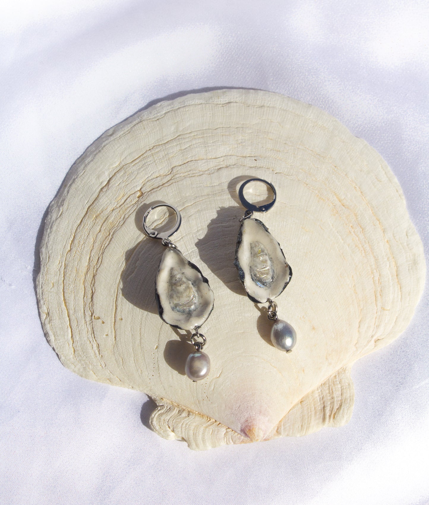 Oyster earrings