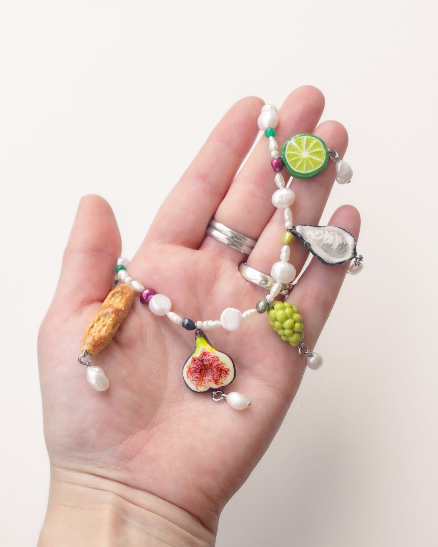 Sweet apéro necklace