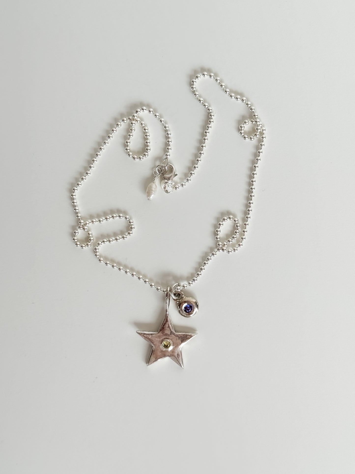 Eternal star necklace