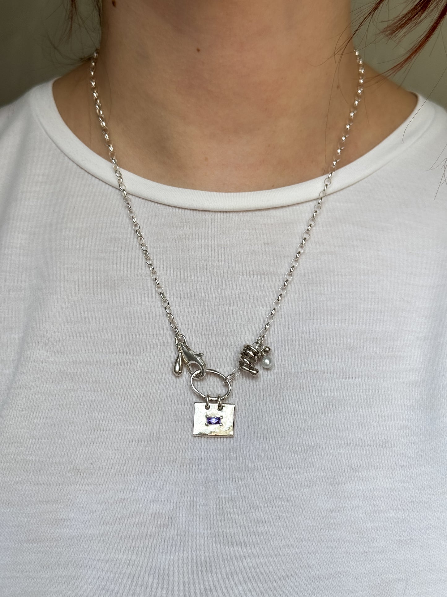 Glass frame cluster necklace [1/1]