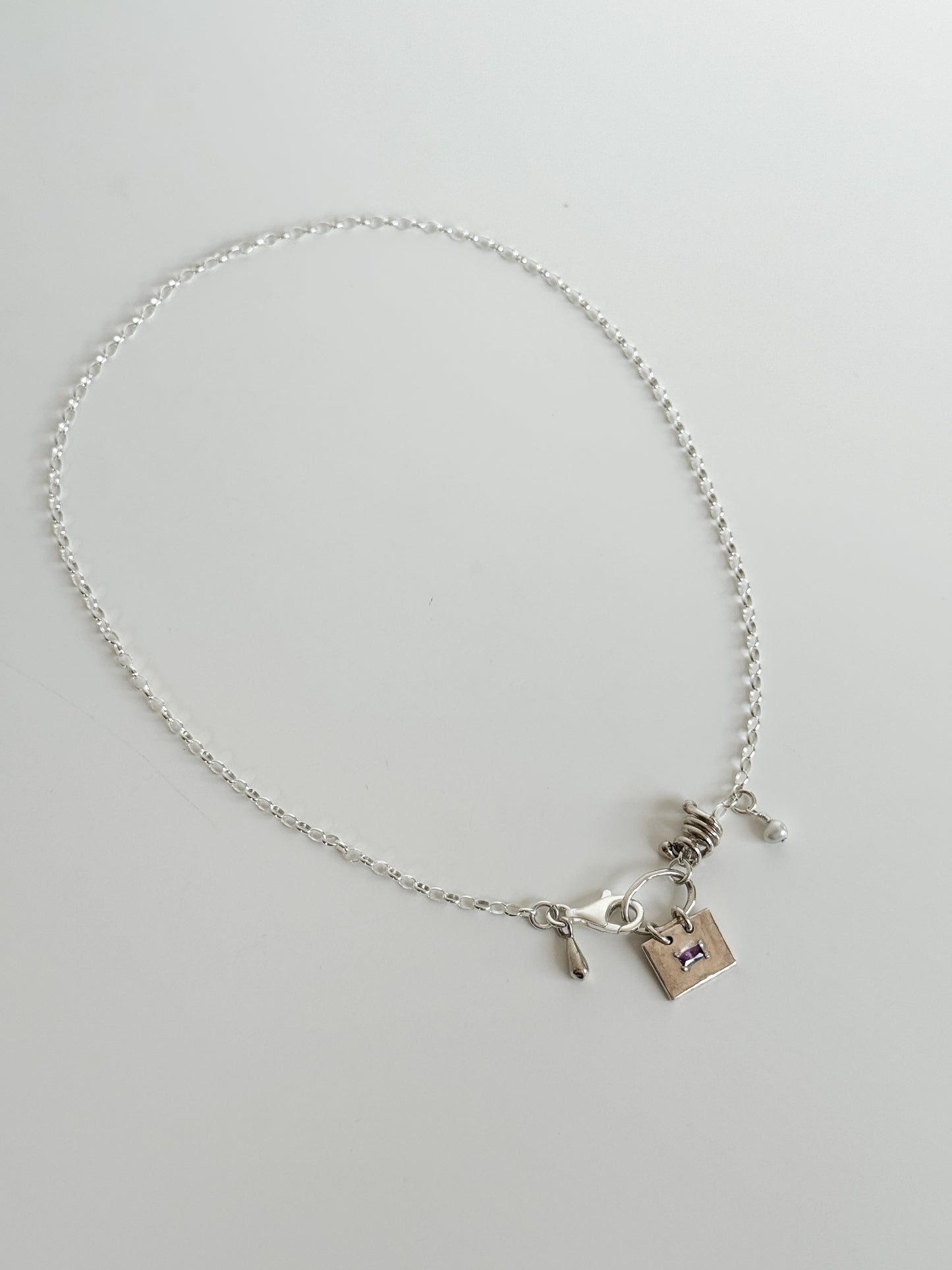 Glass frame cluster necklace [1/1]