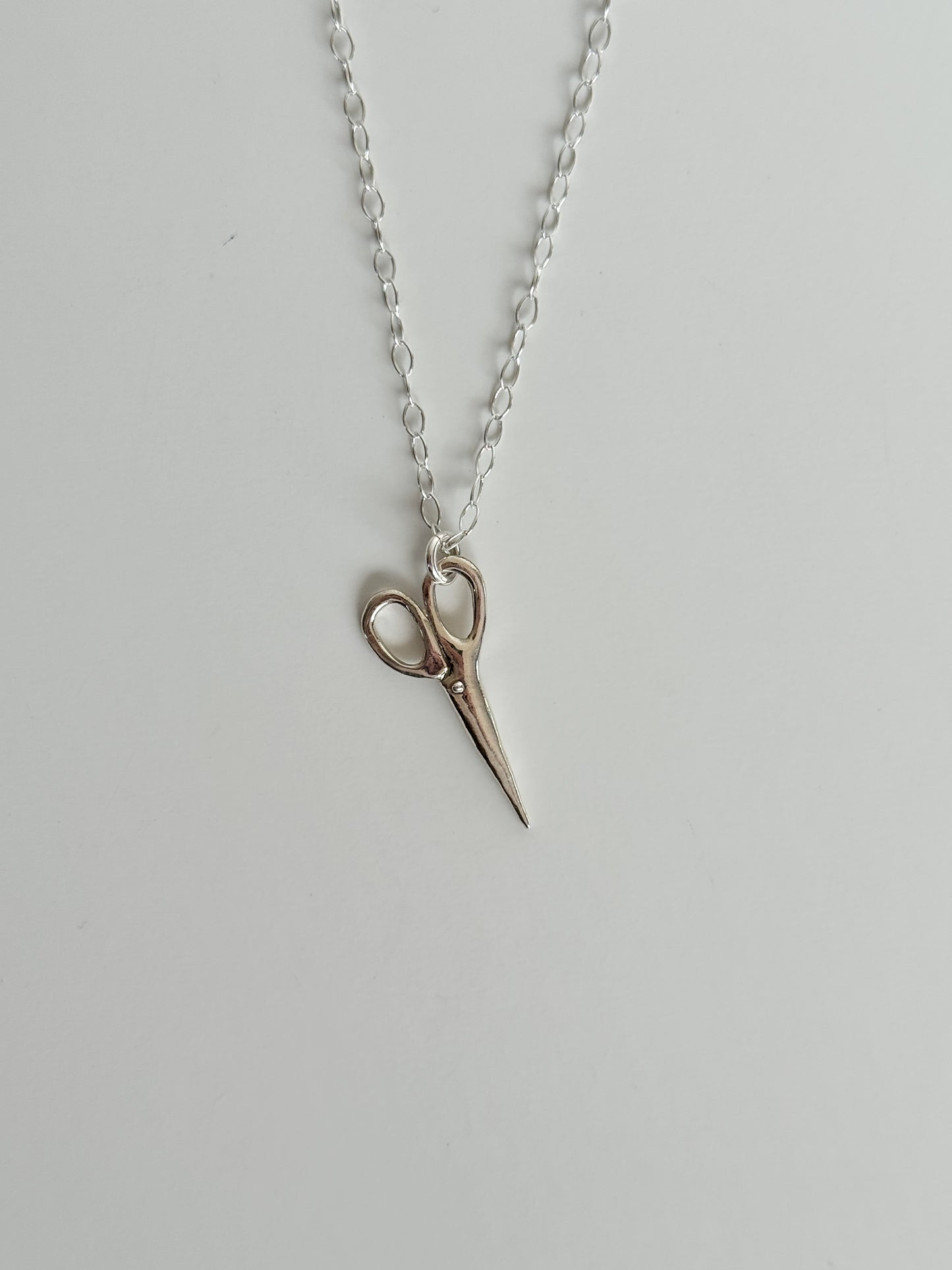 Scissor charm