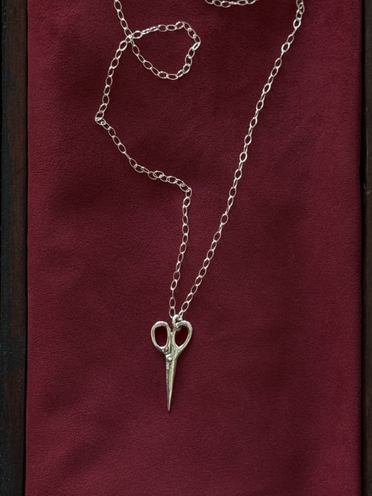 Scissor charm