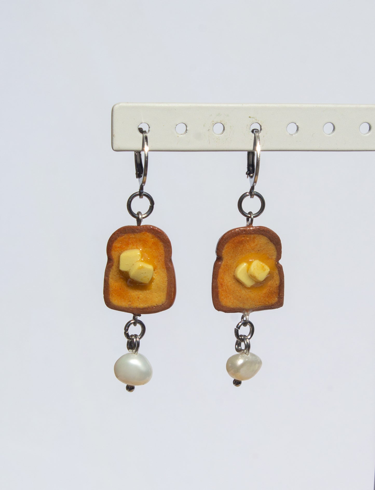 Toast earrings
