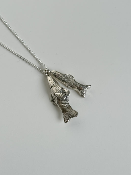 Two fish necklace