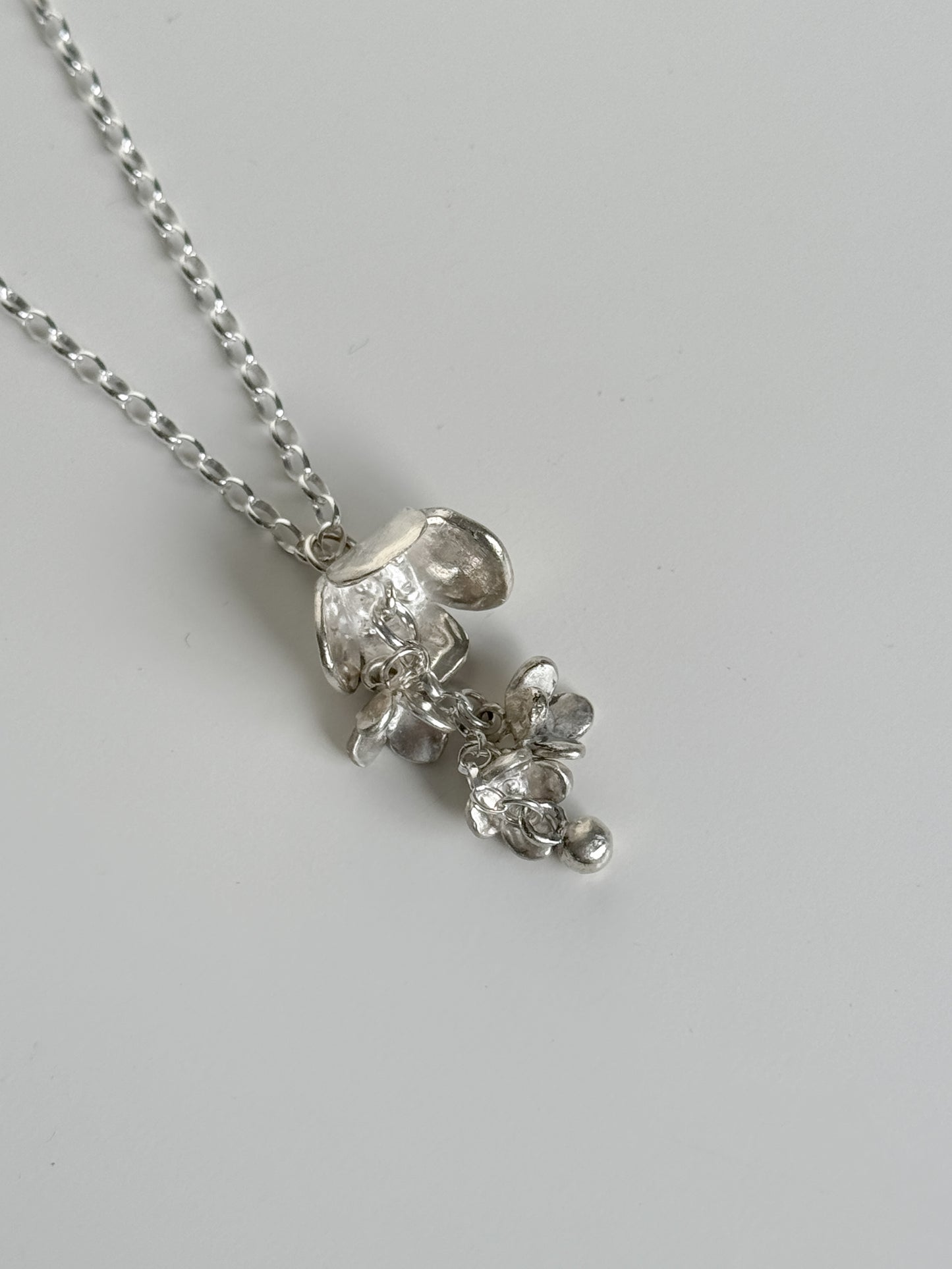 Clochette flower necklace [small chain]