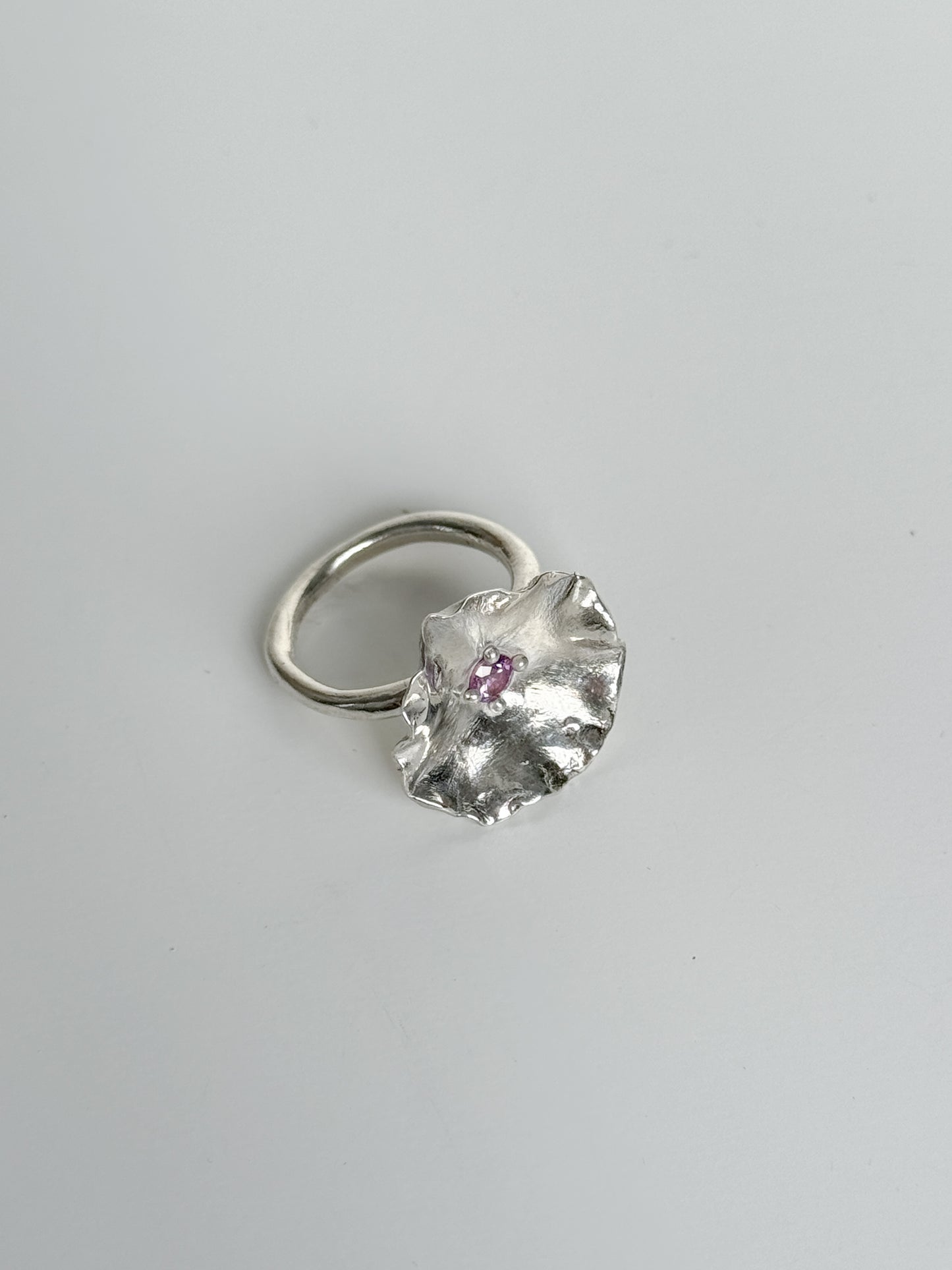 Poppy flower ring with pink sapphire [8]