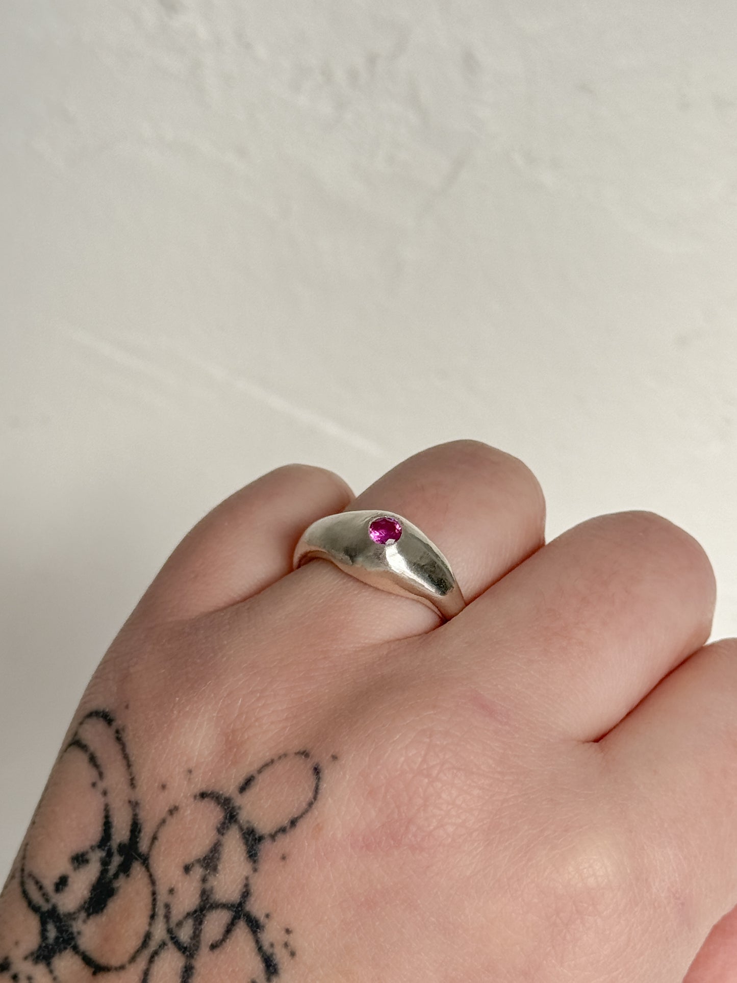 Pink moon sapphire ring [8]