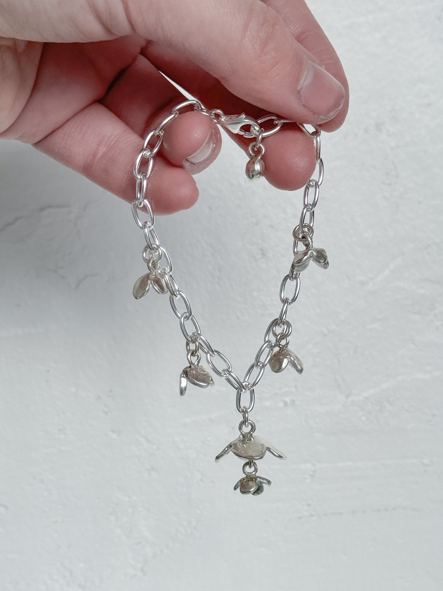 Clochette flowers bracelet