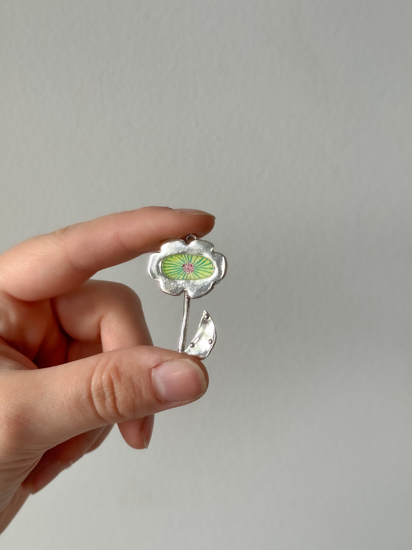 wildflower charm [1/1]