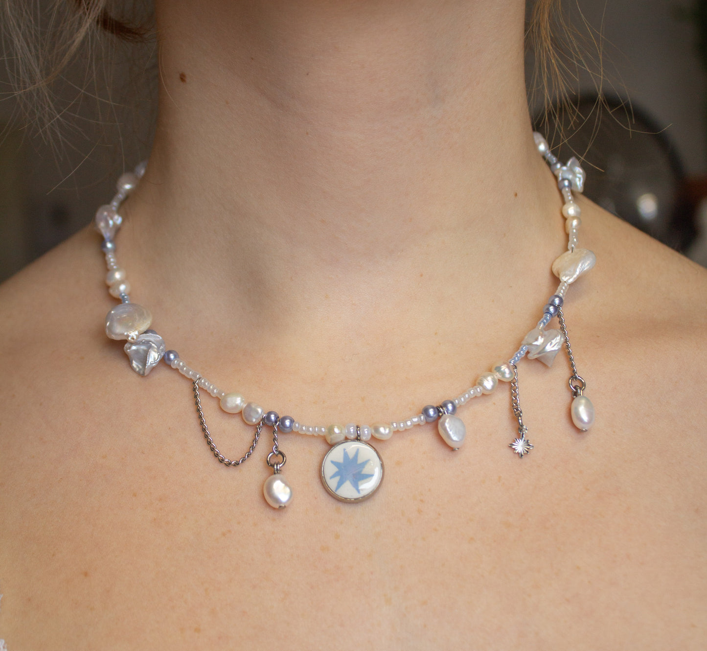 Peri twinkle star necklace