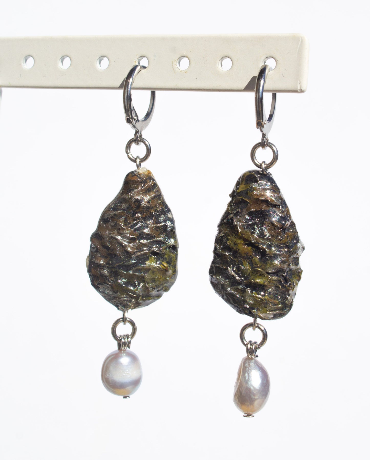 Oyster earrings