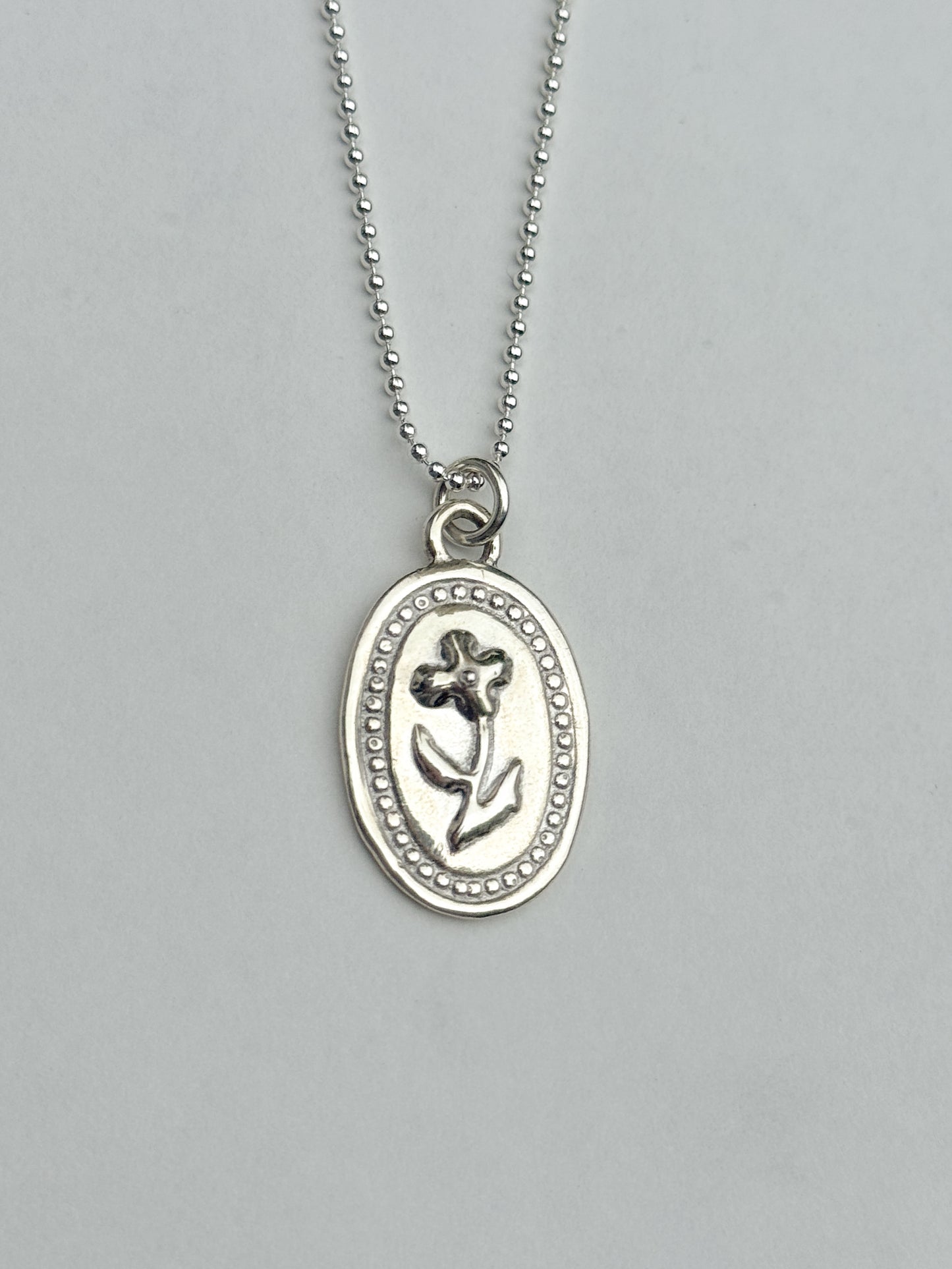 Petal medallion