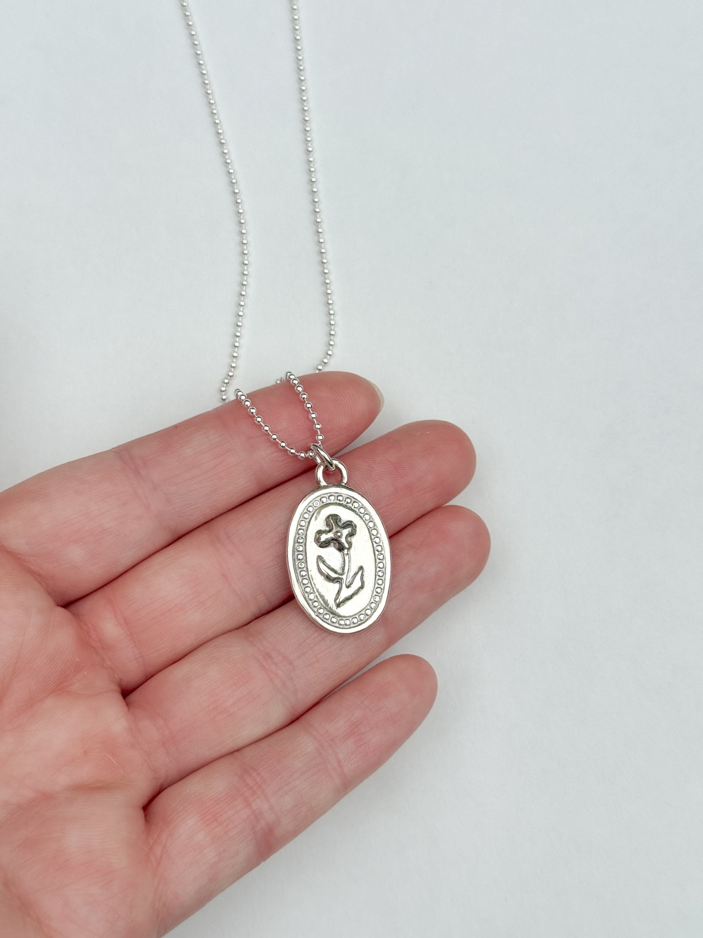 Petal medallion