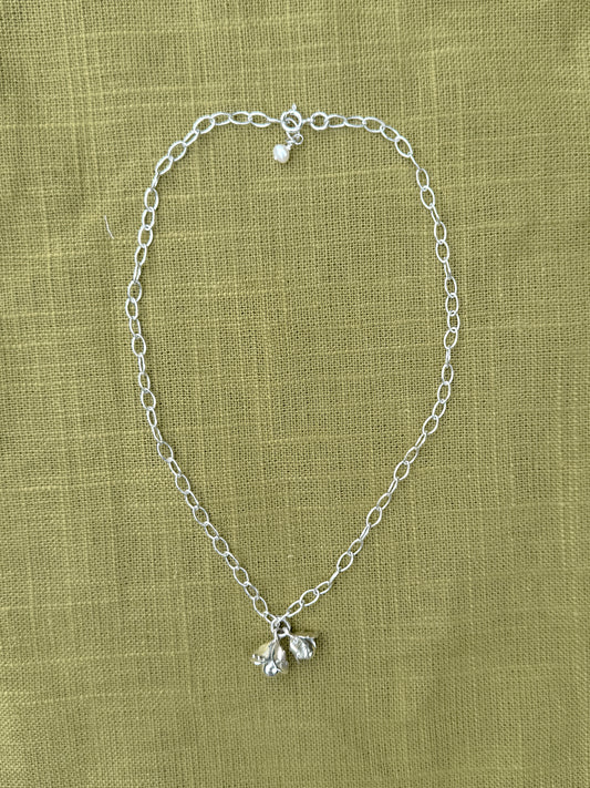 Bourgeons necklace