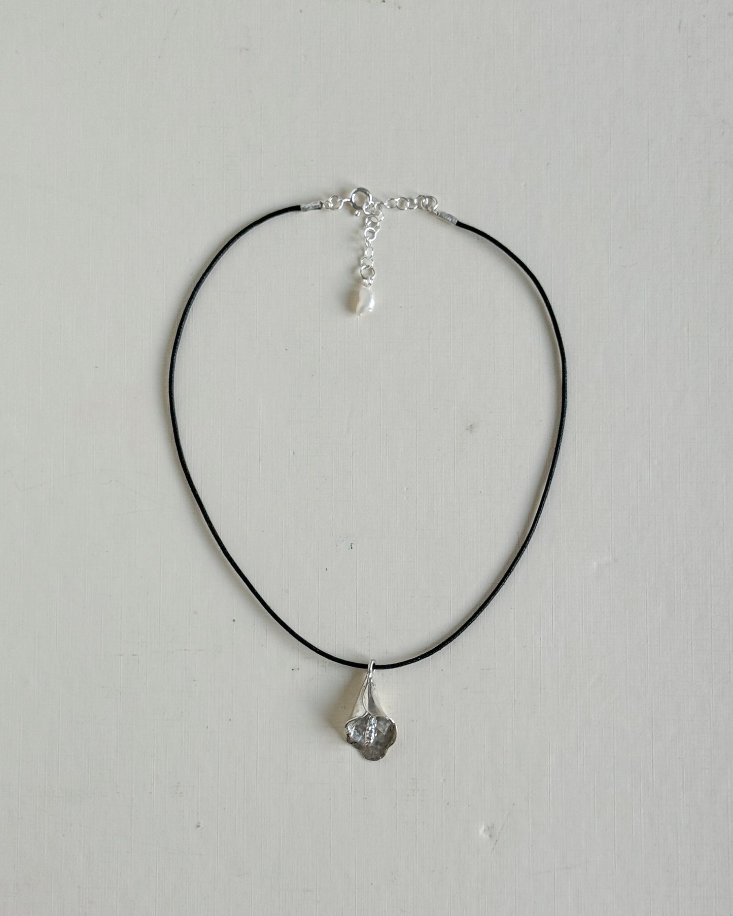 Calla lily choker