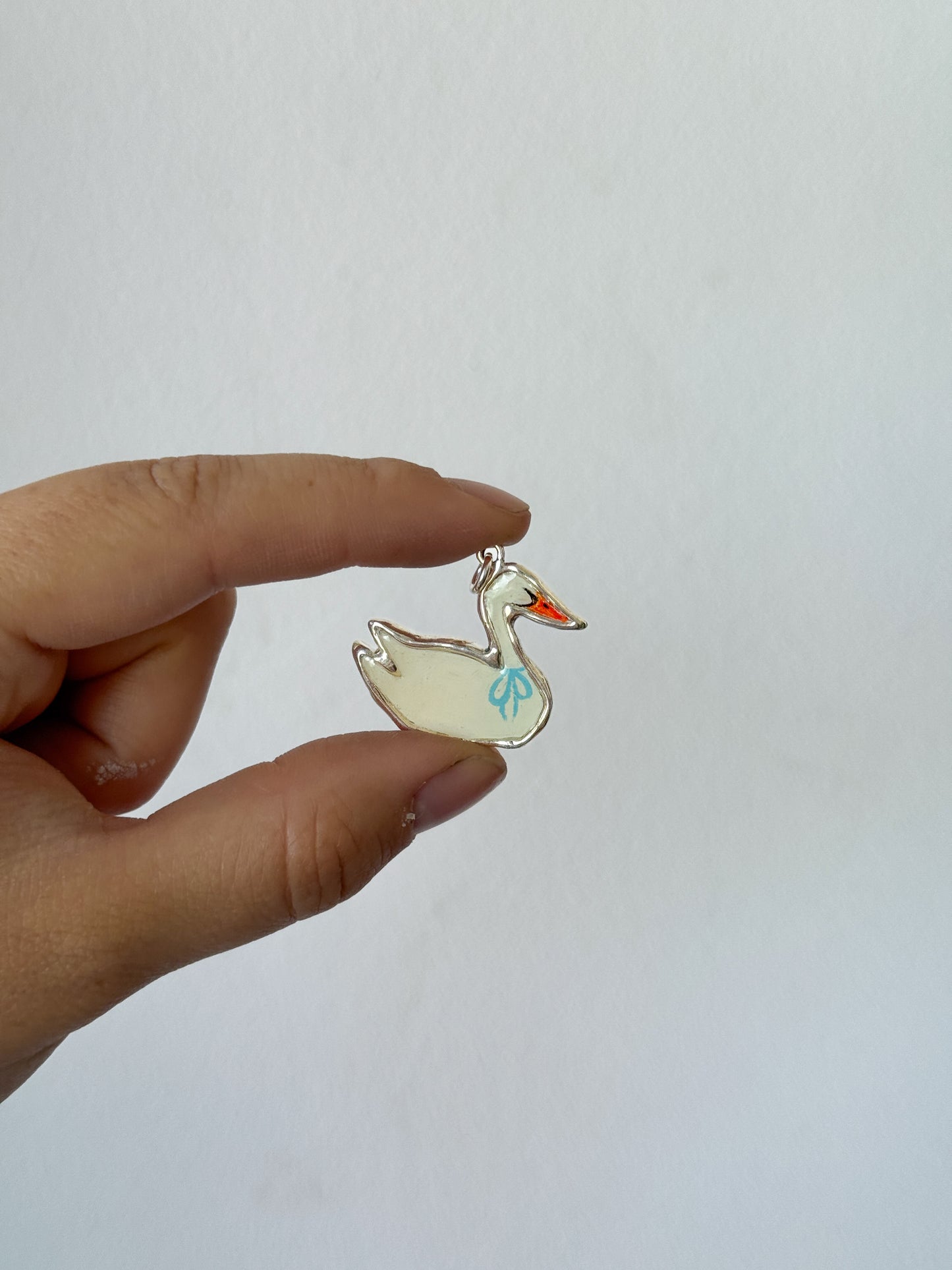Swan pendant 1/1
