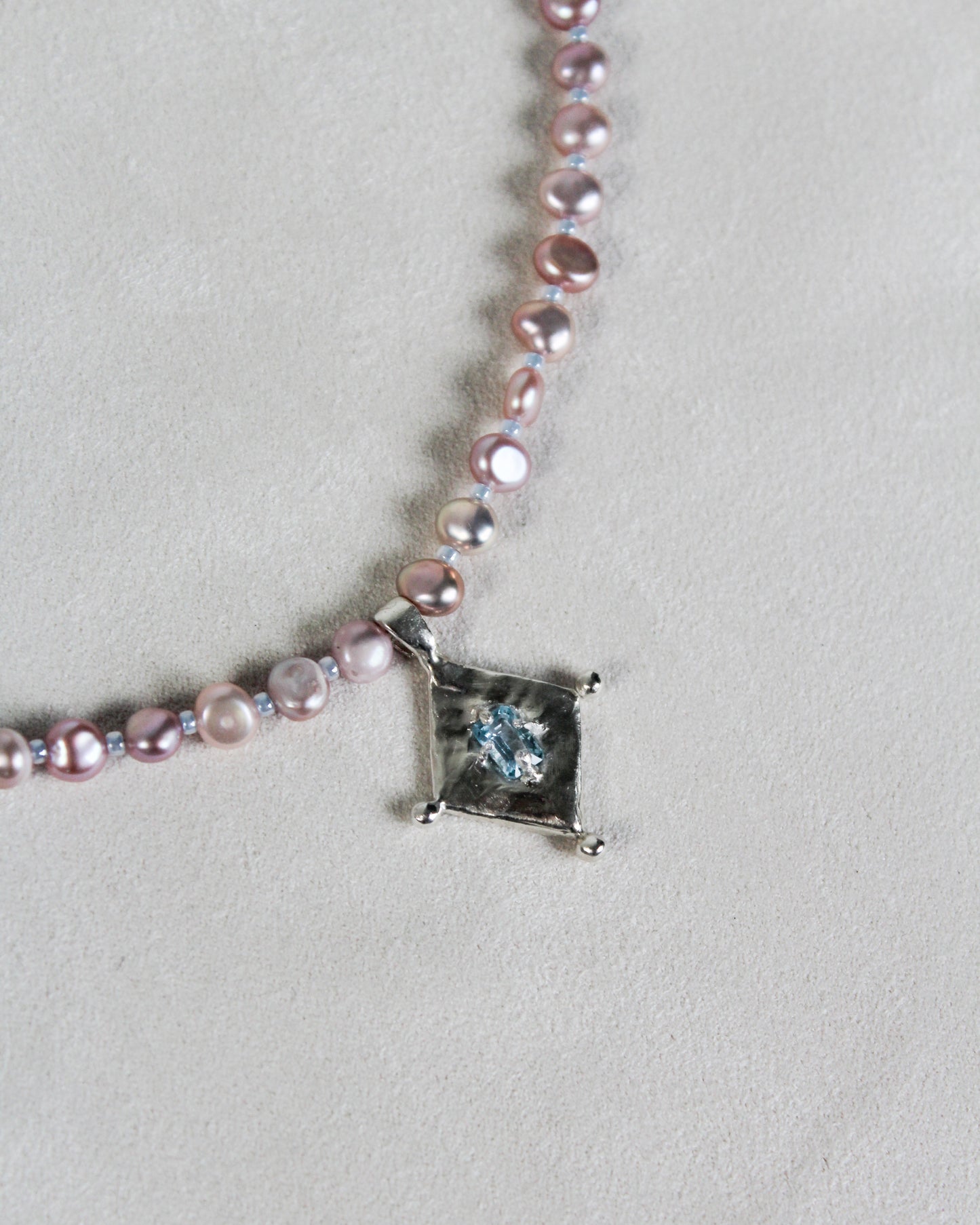 Beam topaz beaded necklace