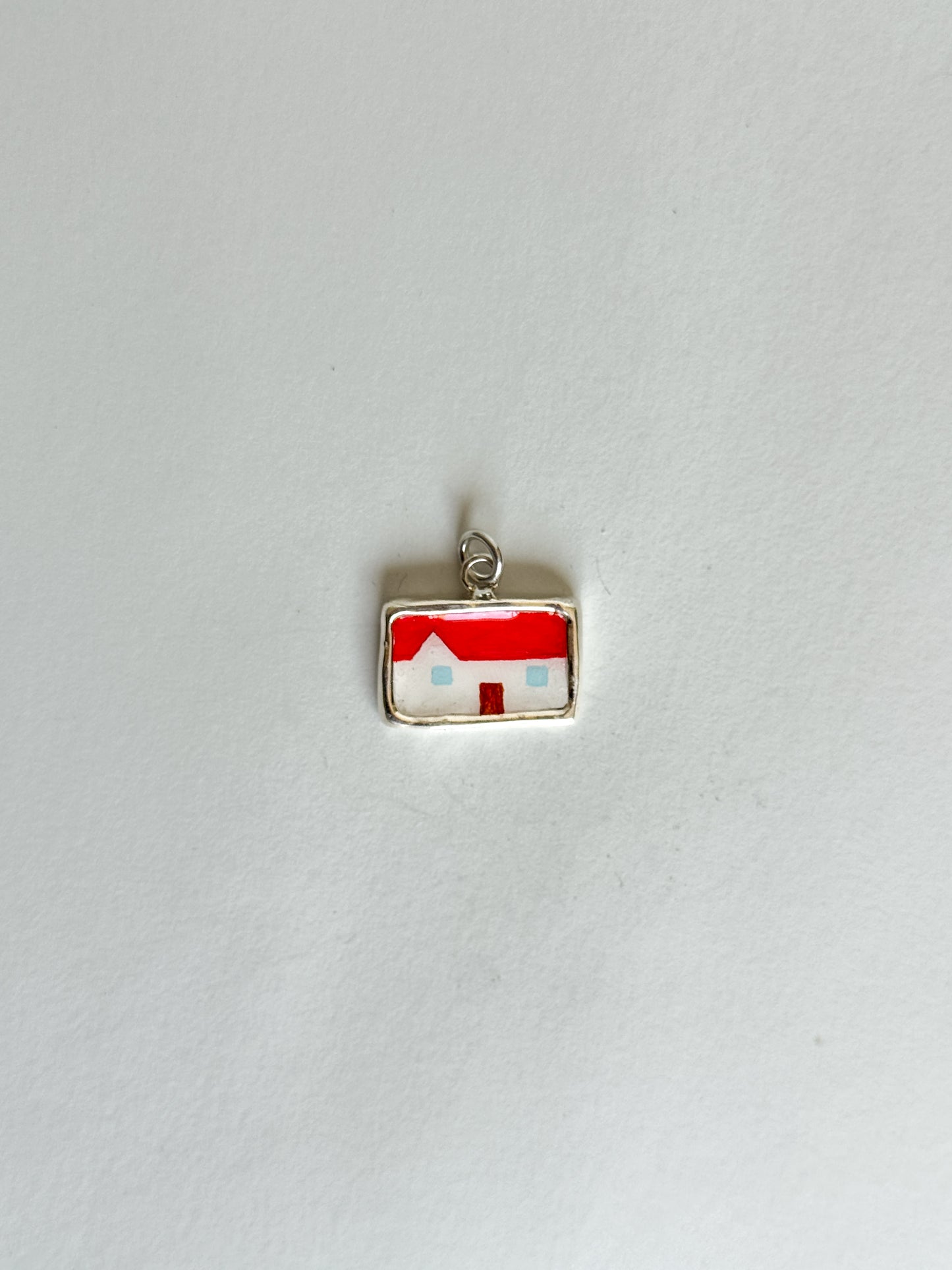 House pendant 1/1