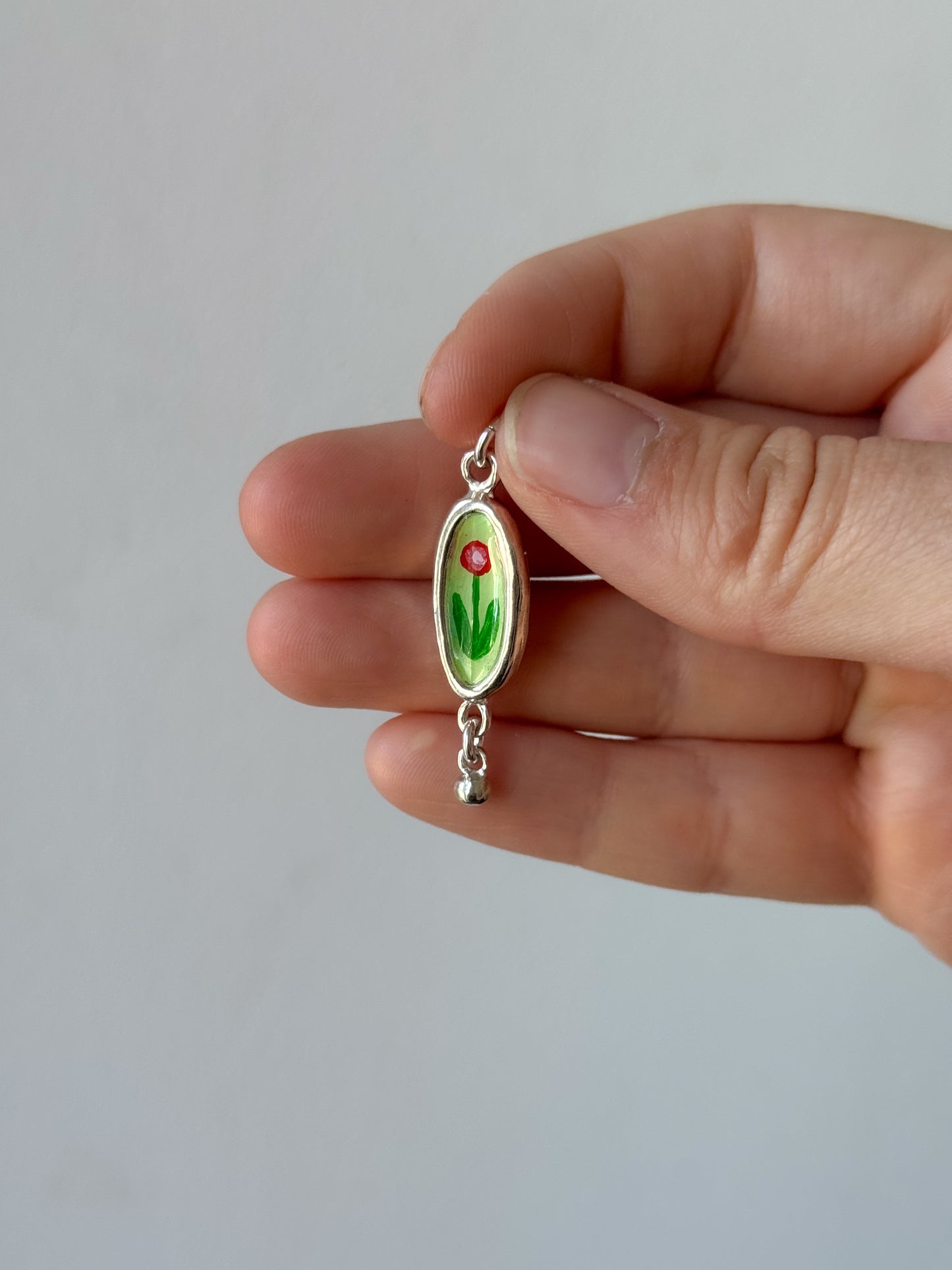 Tulip pendant 1/1