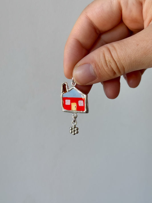 Red house pendant 1/1