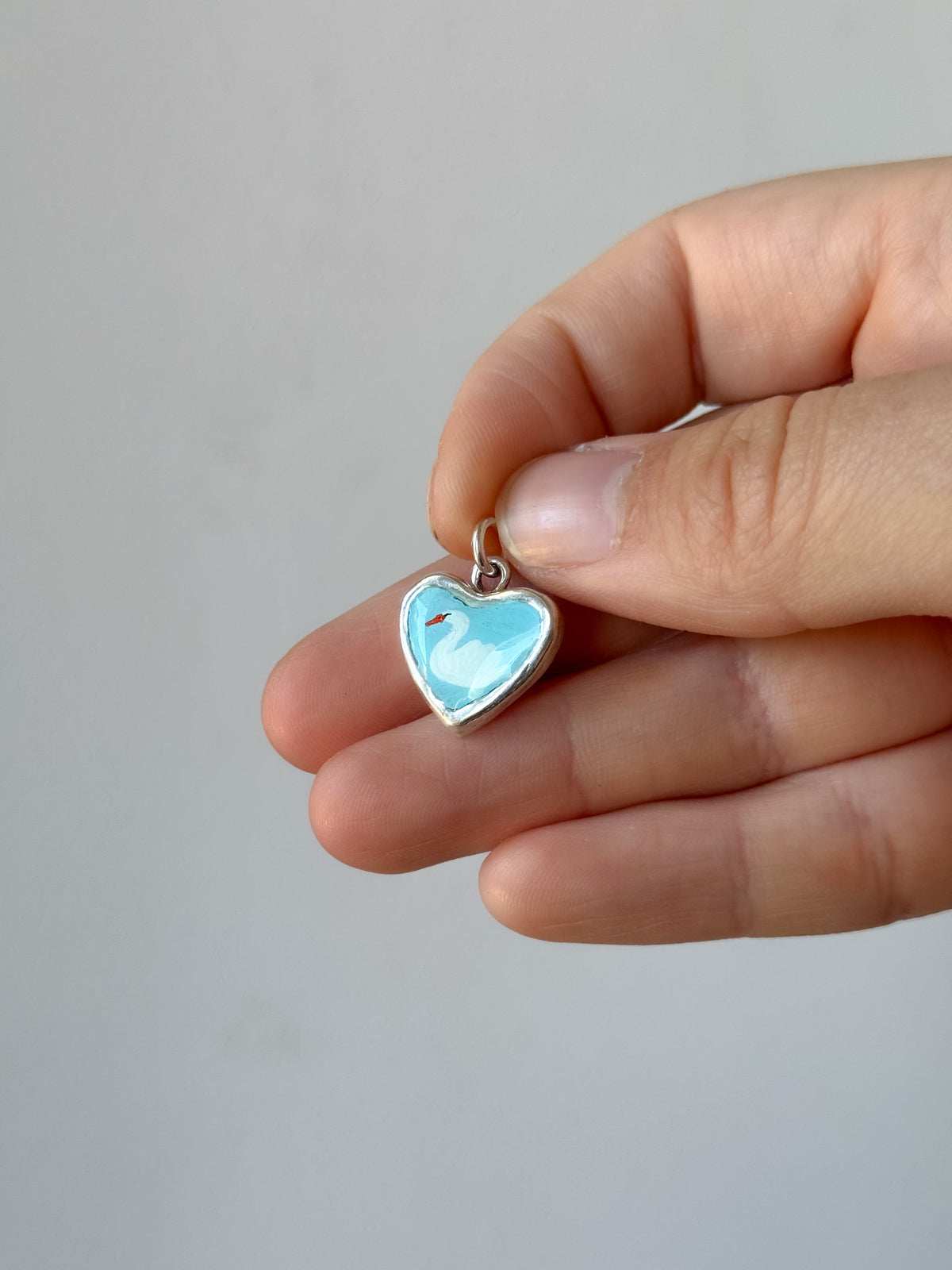 Swan heart pendant 1/1