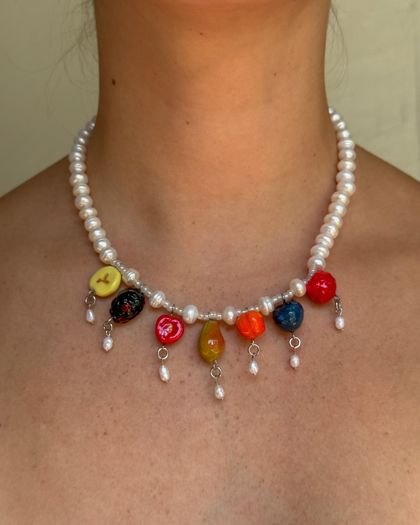 Berry picking necklace