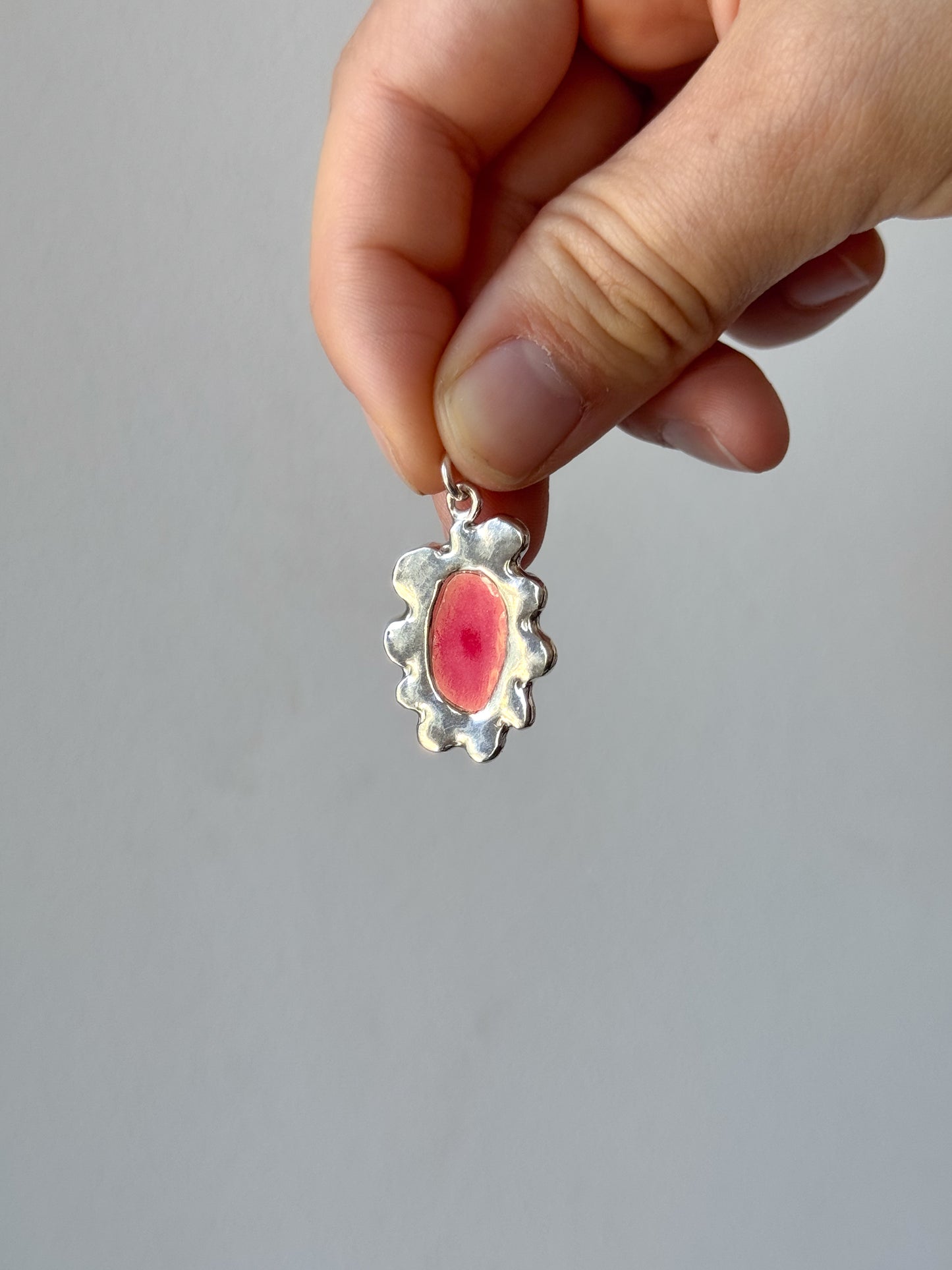 Pink flower pendant 1/1
