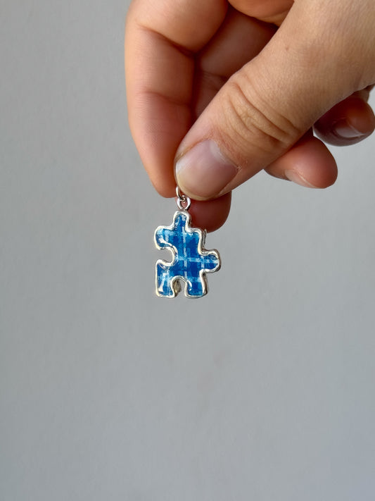 Puzzle pendant 1/1