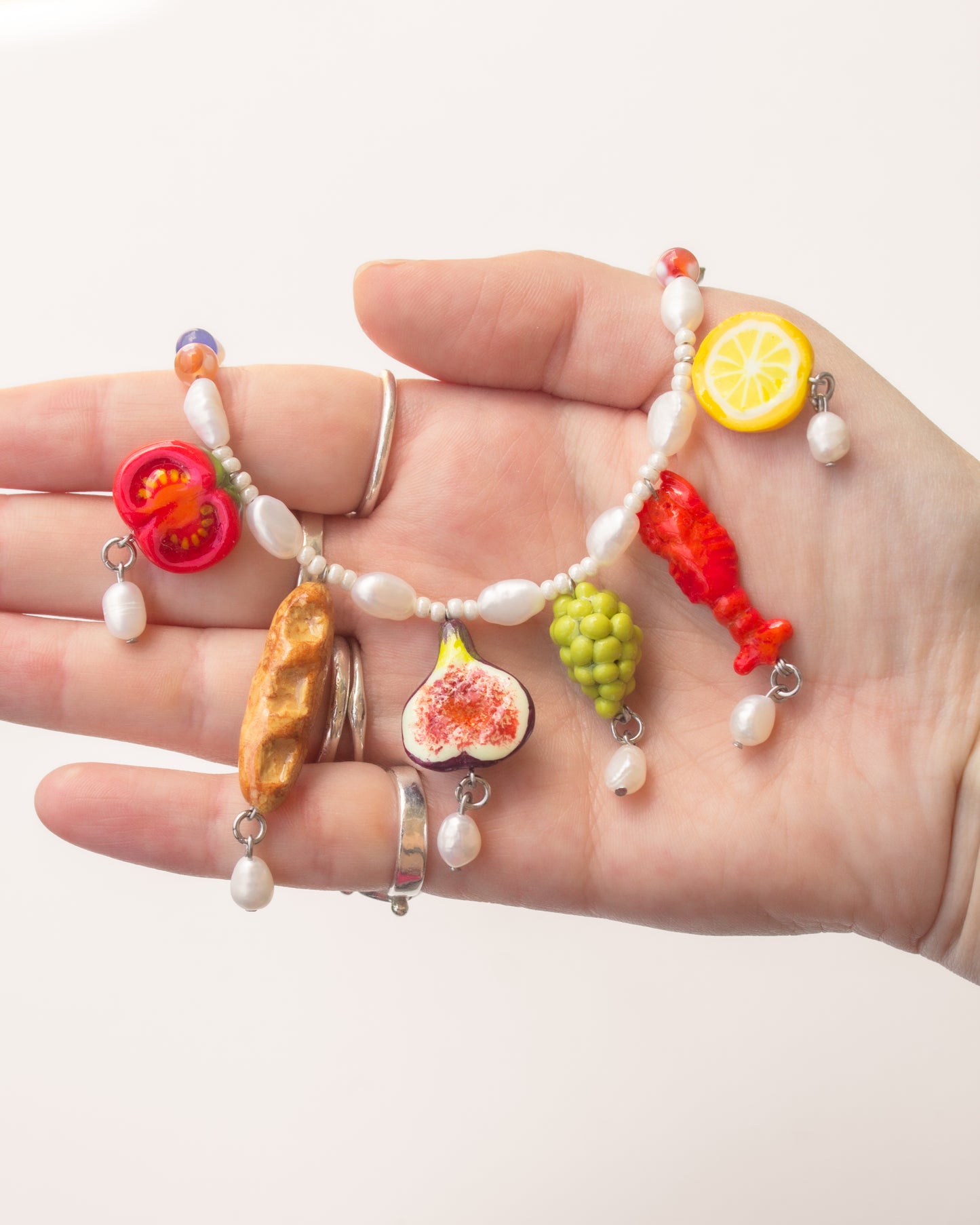 Fig delights necklace