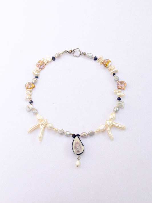 Pearly blue necklace