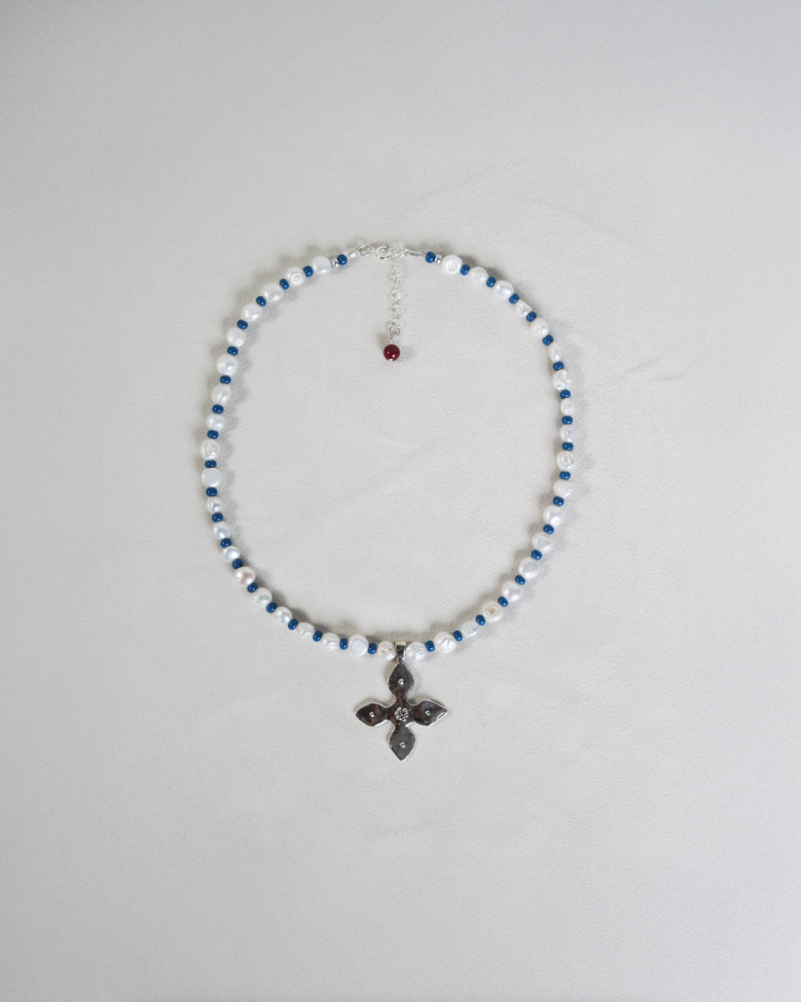 Node beaded necklace